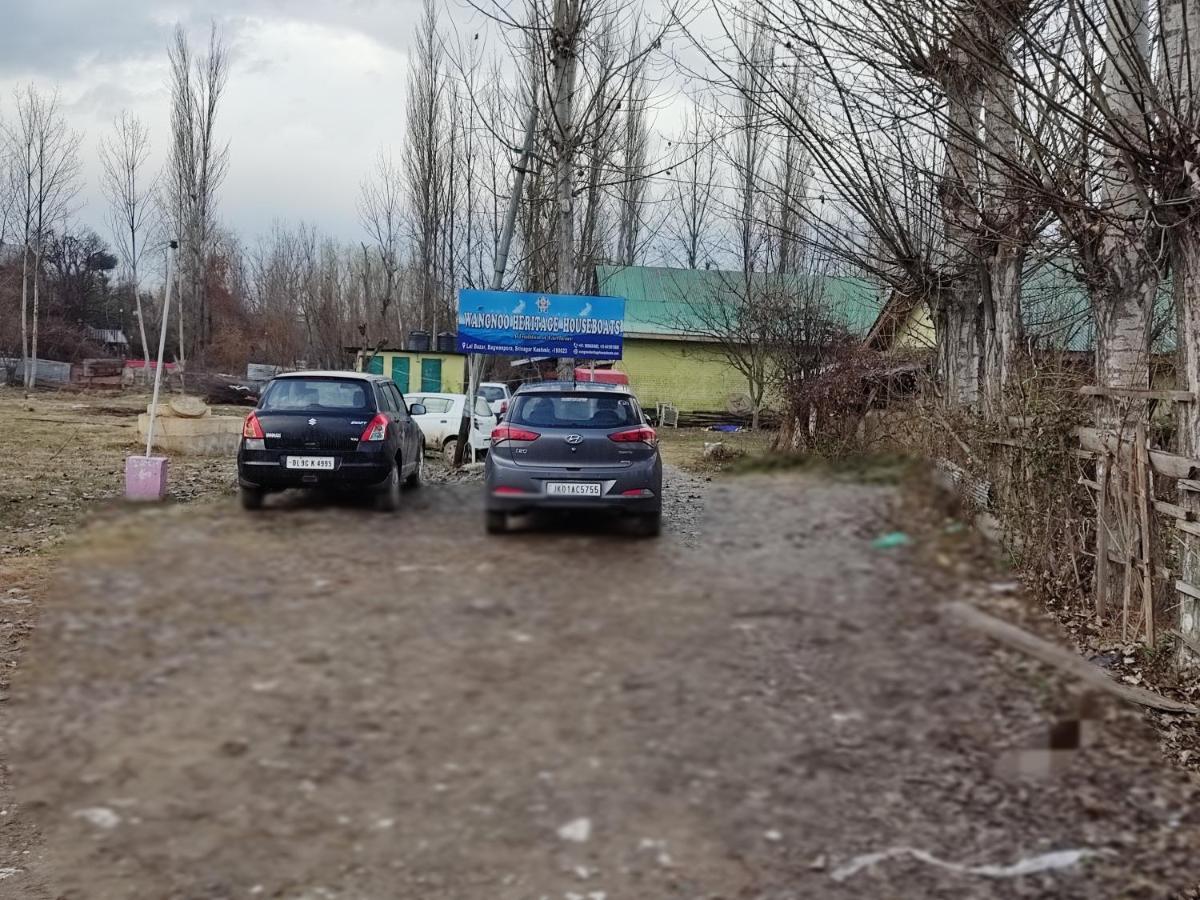 Wangnoo Heritage Houseboats Hotel Srinagar  Bagian luar foto